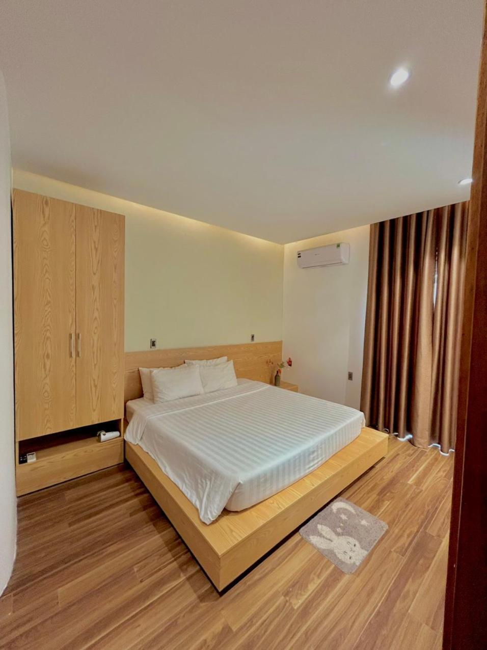 Soleil Hostel Hue Bagian luar foto
