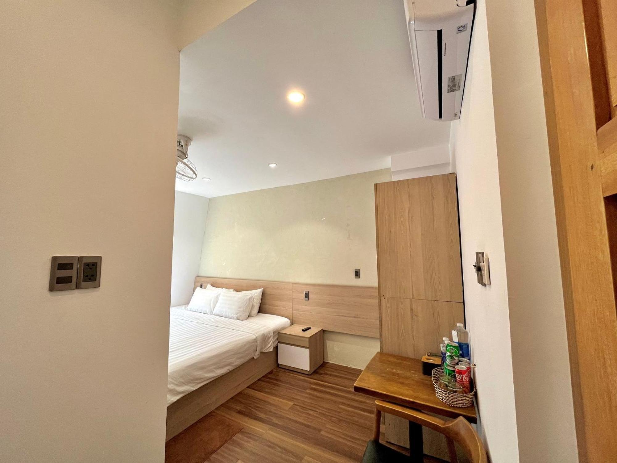 Soleil Hostel Hue Bagian luar foto